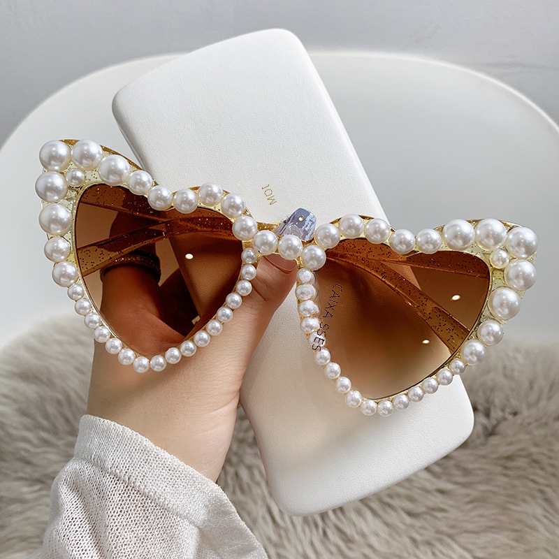 Heart-Shaped Pearl-Studded Sunglasses for Women